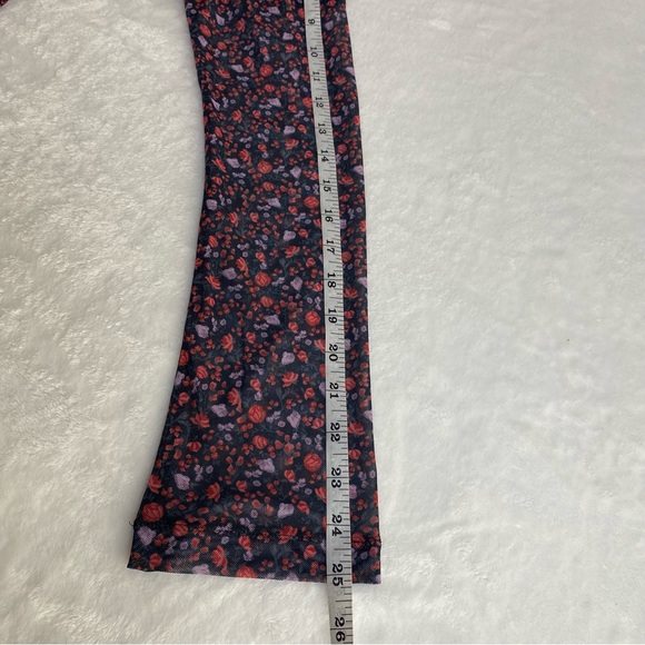 Maeve Floral Ballon Shoudlers Bell Sleeves Top with Lace Detail Size M - Picture 14 of 17